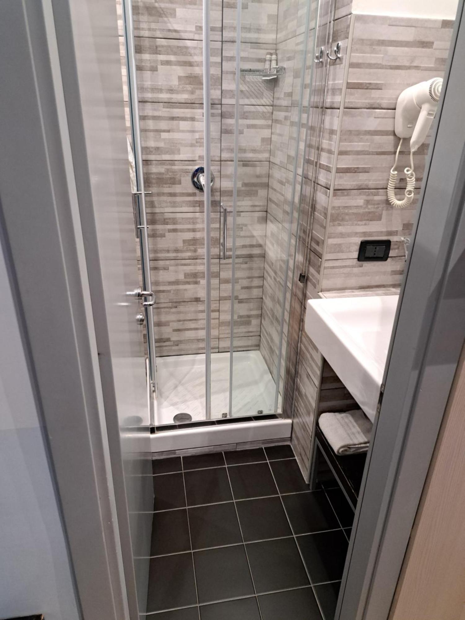 Residenza Cola Di Rienzo - In Affittacamere 2*