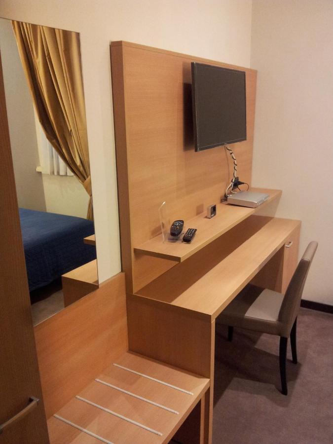 Residenza Cola Di Rienzo - In 2*